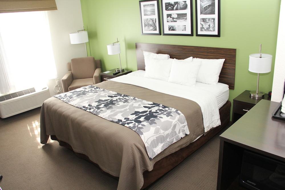 Sleep Inn & Suites Haysville Экстерьер фото