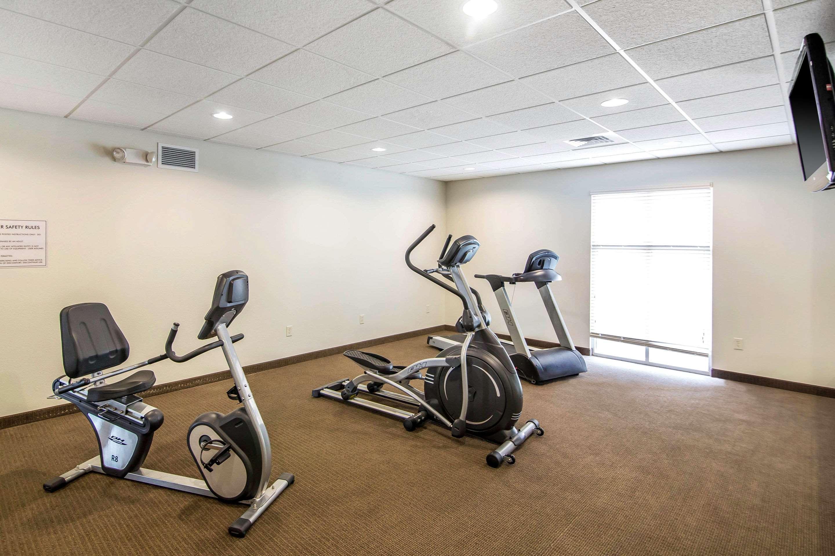 Sleep Inn & Suites Haysville Экстерьер фото